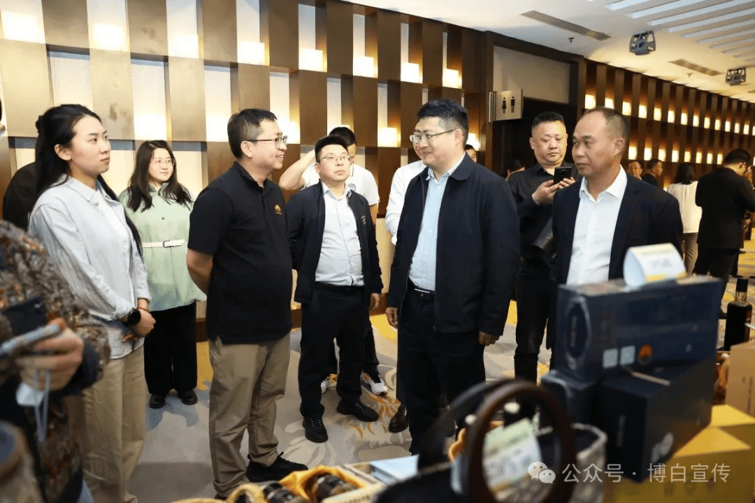 8亿元！玉林市到北京杭州深圳开展招商推介新葡京网上赌场博白县签约项目5个总投资1(图2)
