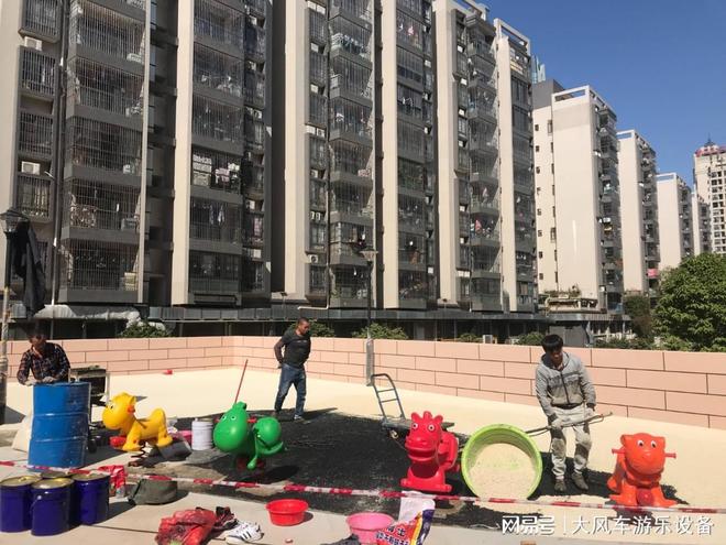 子想象力的滑滑梯游戏新葡京娱乐城激发孩(图2)